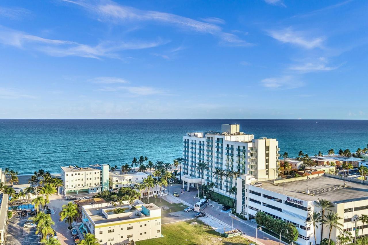 Walkabout 8 Tower Suite With Panoramic Ocean Views Hollywood Eksteriør billede