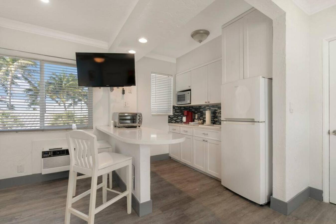 Walkabout 6 Suite On Hollywood Beach With Ocean Views Eksteriør billede